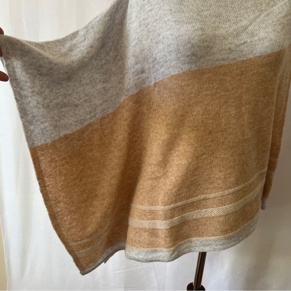 J MCLAUGHLIN BRIDGET PONCHO CASHMERE TEXTURED STRIPE MODERN CHIC ELEGANT… - Picture 7 of 11